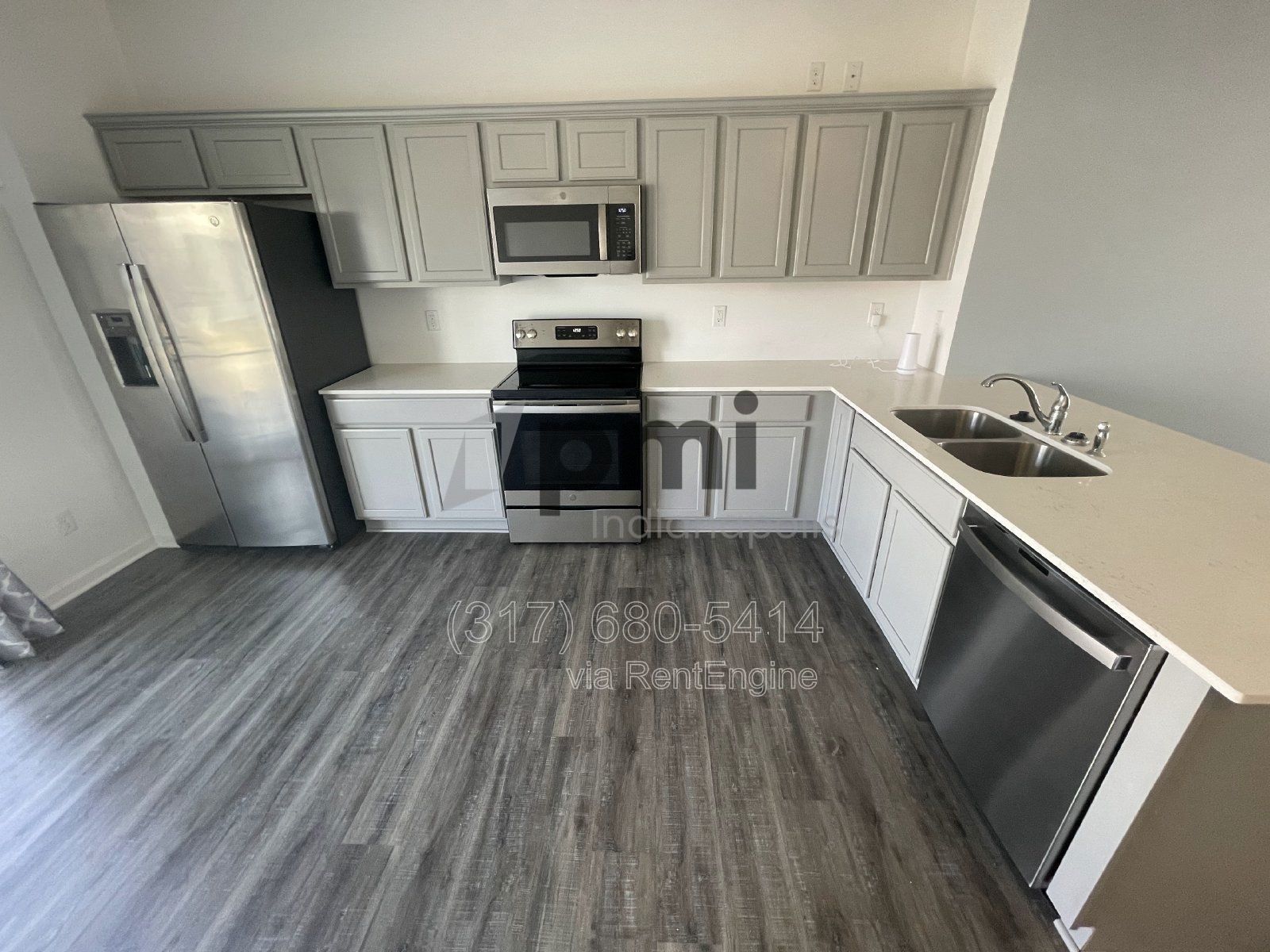 2948 W New Yort St 3 beds, 2.5 baths property image